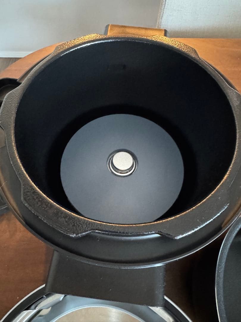 TOSHIBA 東芝 電気圧力鍋RCP-30R 付属品未使用