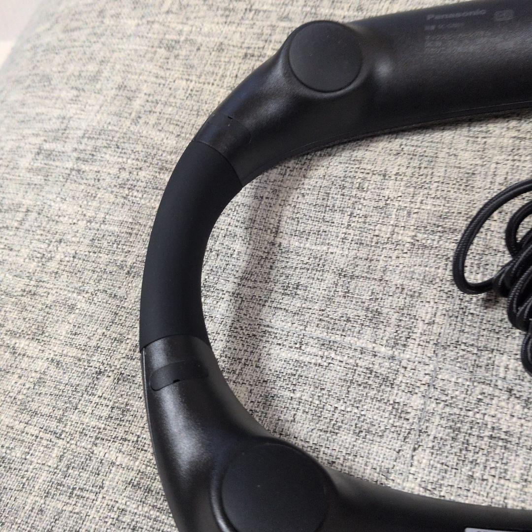 ネックスピーカー