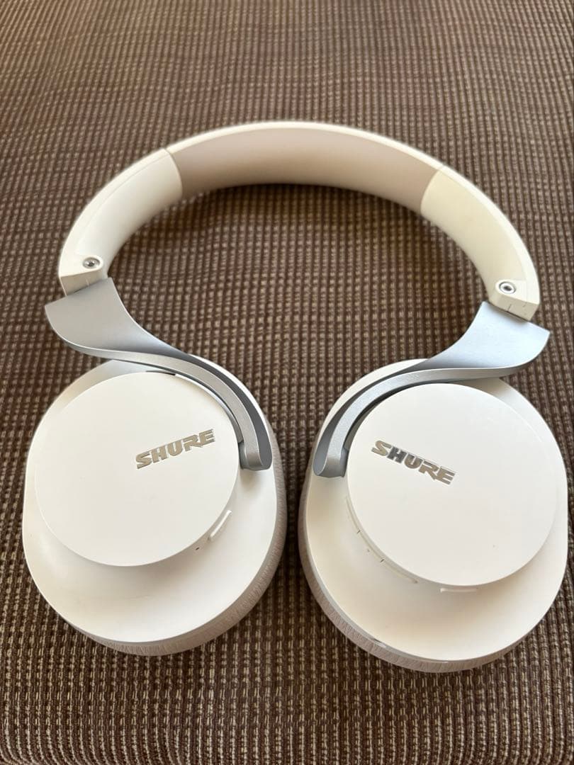 ※ヒロ 【値段交渉はコメントまで】 SHURE ヘッドホン