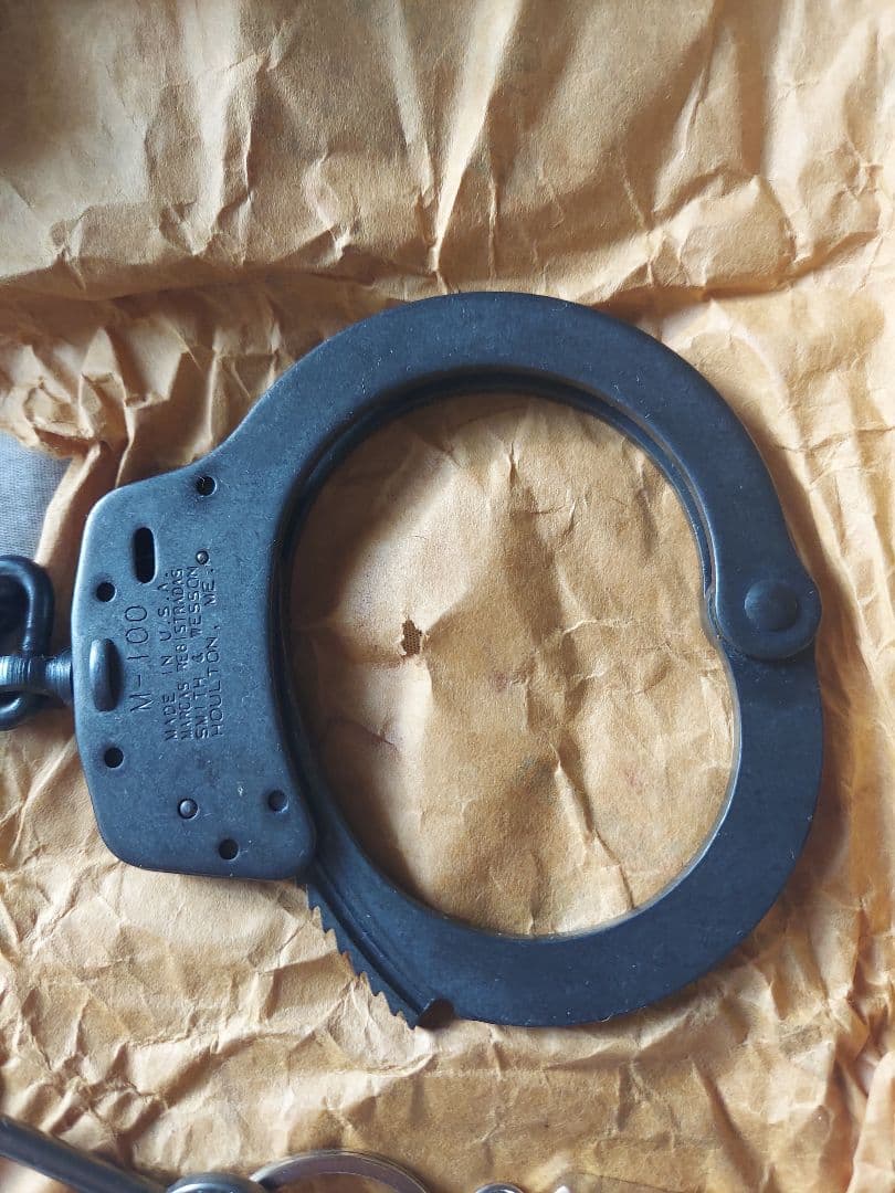Smith & Wesson 手錠 Handcuffs(本物)