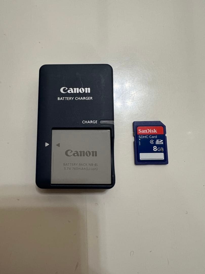 Canon IXY 210F コンパクトデジタルカメラ ➕8GB SDカード付き