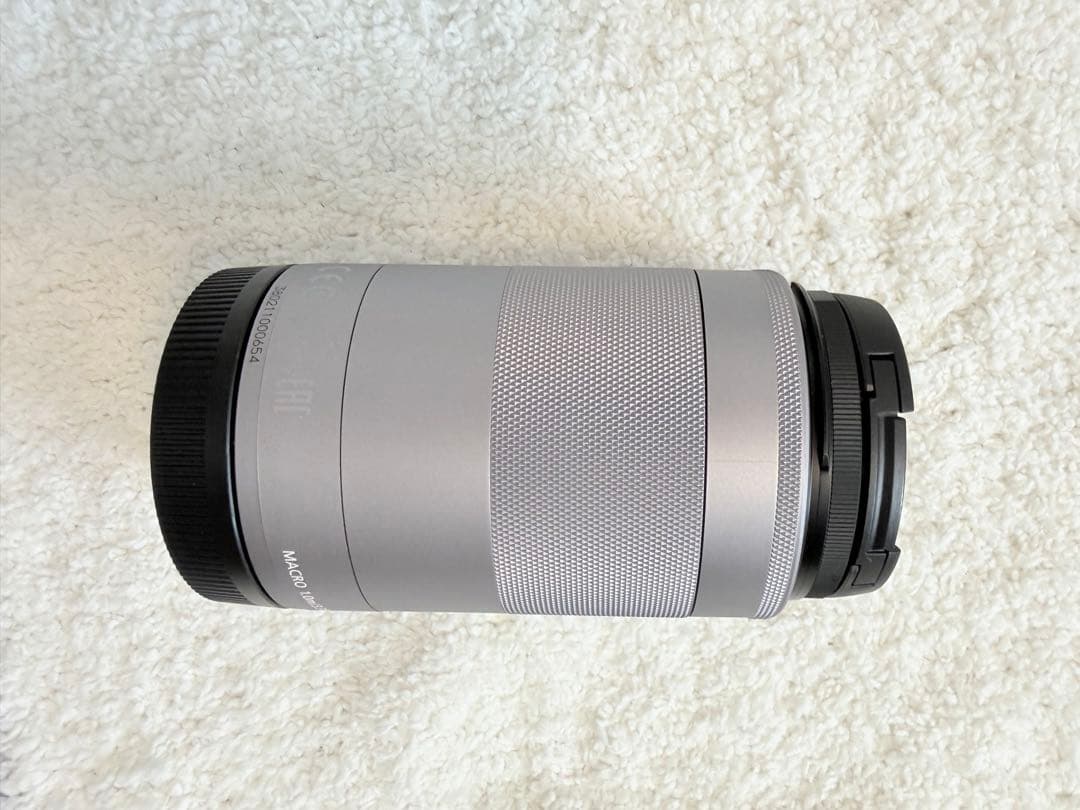 Canon EOS M10 一眼レフカメラ 〈動作確認済み〉