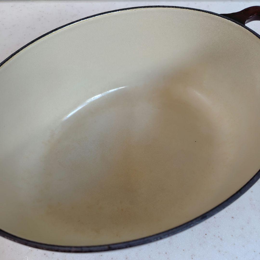 ル・クルーゼ　LE CREUSET　ブラウン系　両手鍋　オーバル型　23cm