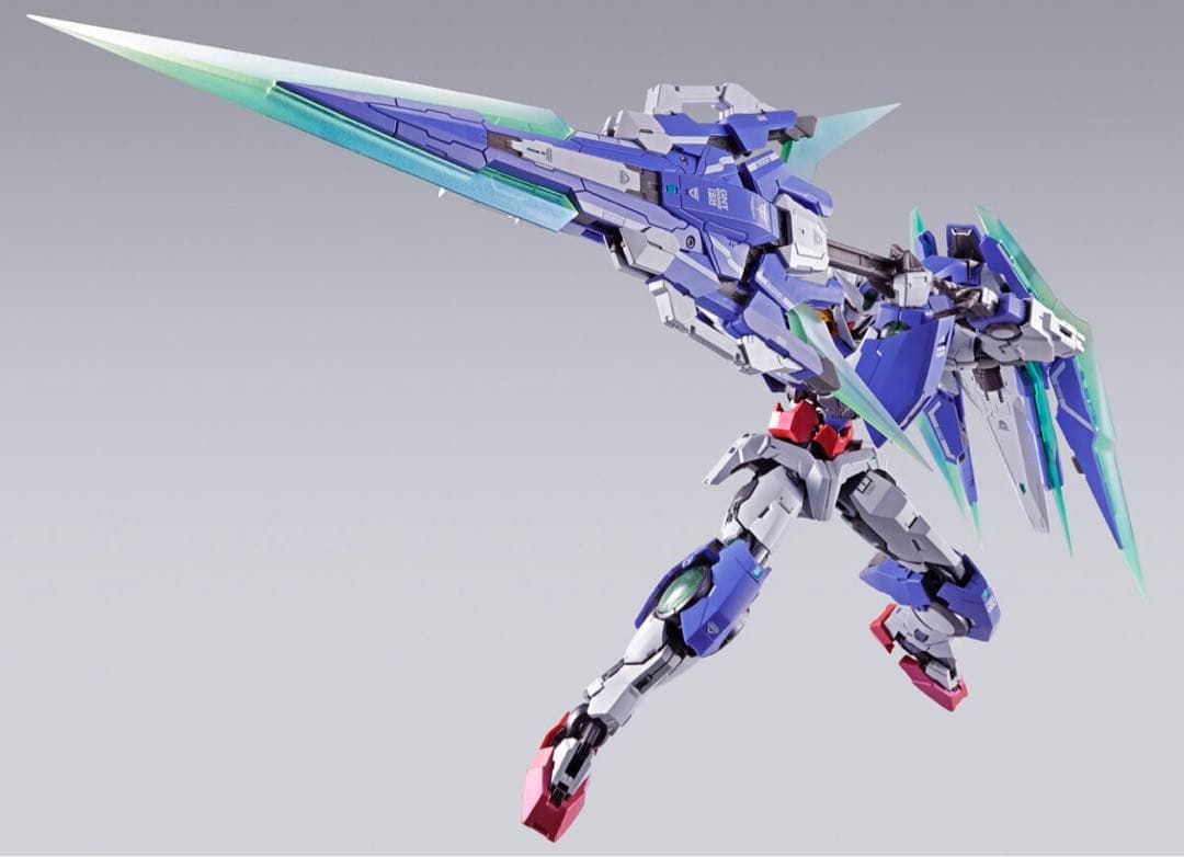L BUILD ダブルオークアンタ フルセイバー　ガンダム