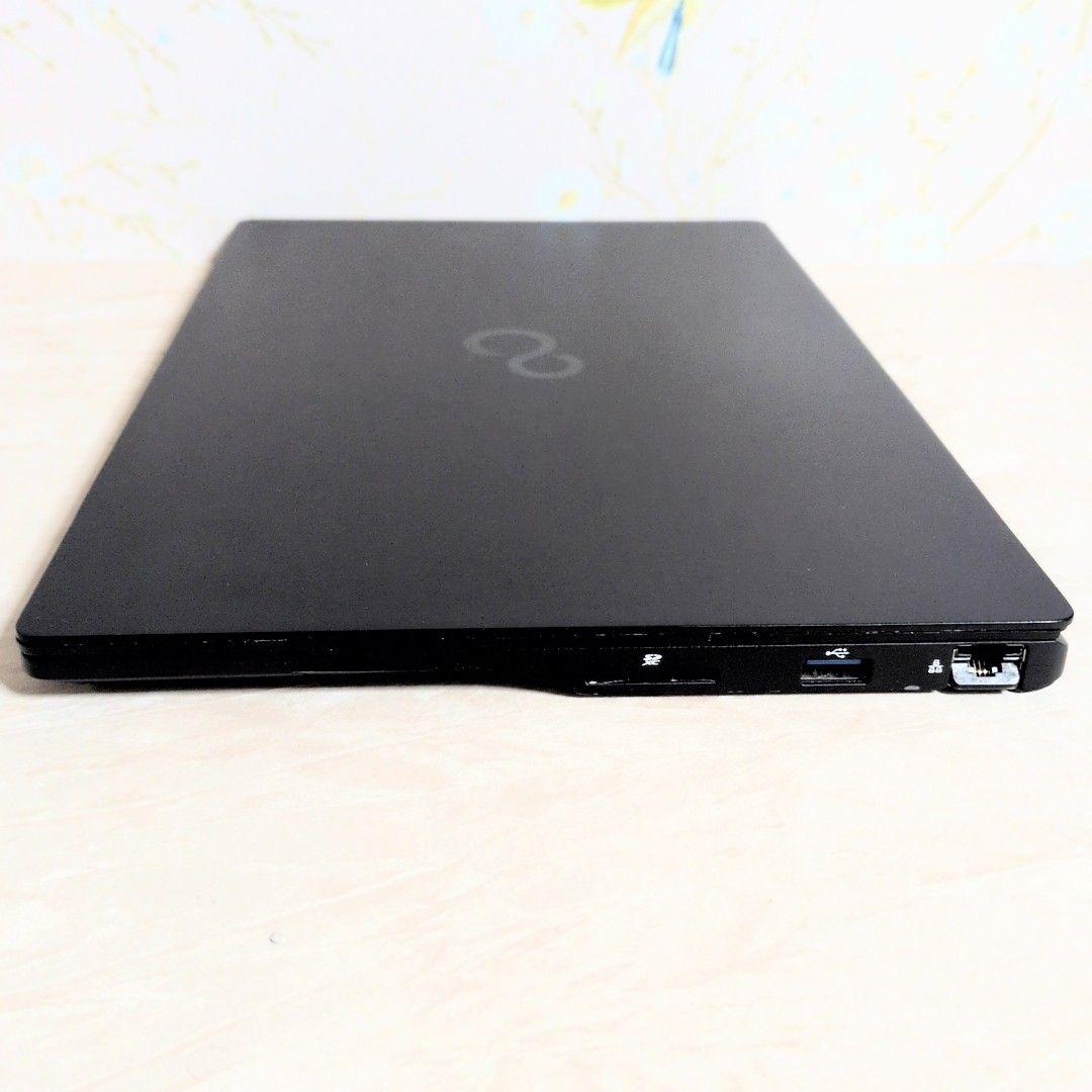 初心者向け！薄型超軽量！富士通 LIFEBOOK 11世代 8GB 256GB