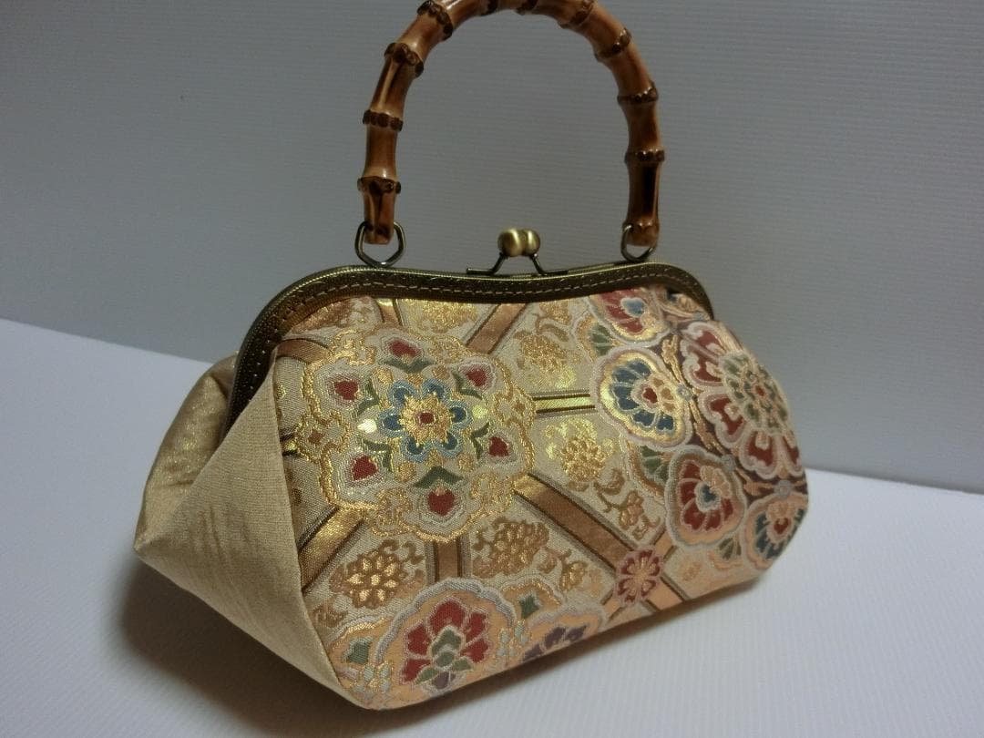 ハンドメイド 日本の伝統美　 バンブー持ち手 ハンドバッグ