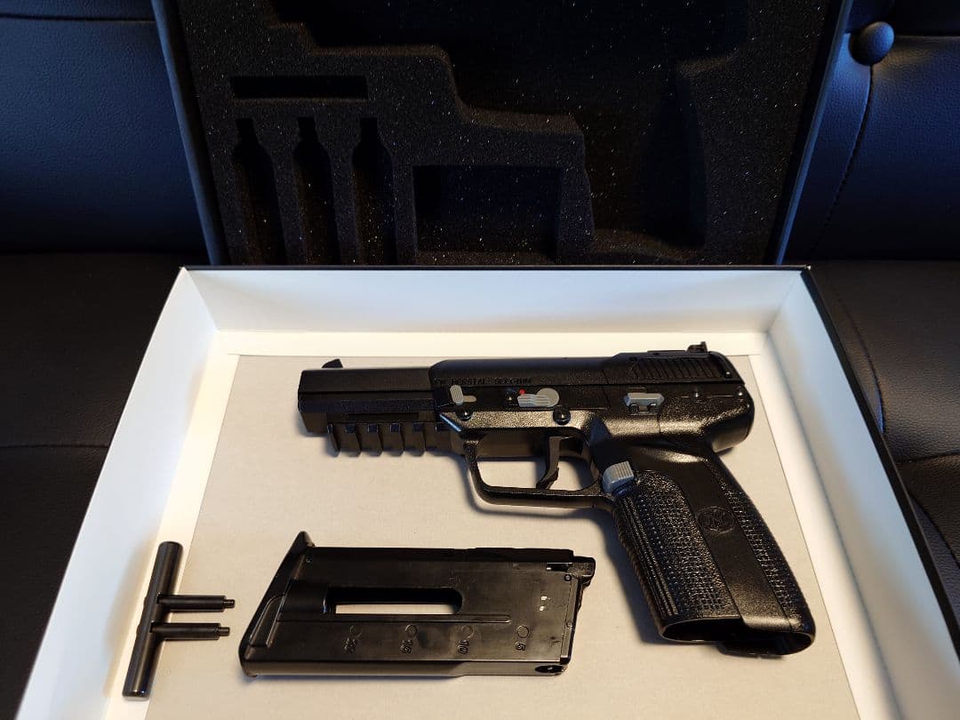 マルシン CO2ガスブローバック Five-seveN【ジャンク品】