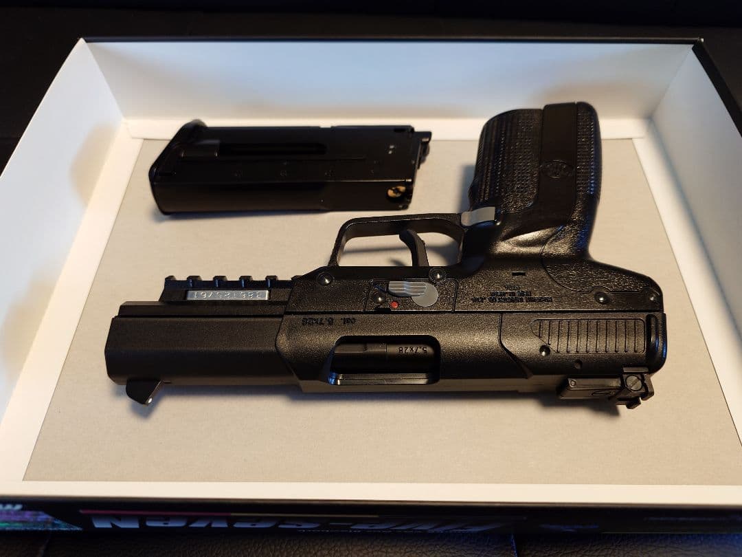 マルシン CO2ガスブローバック Five-seveN【ジャンク品】