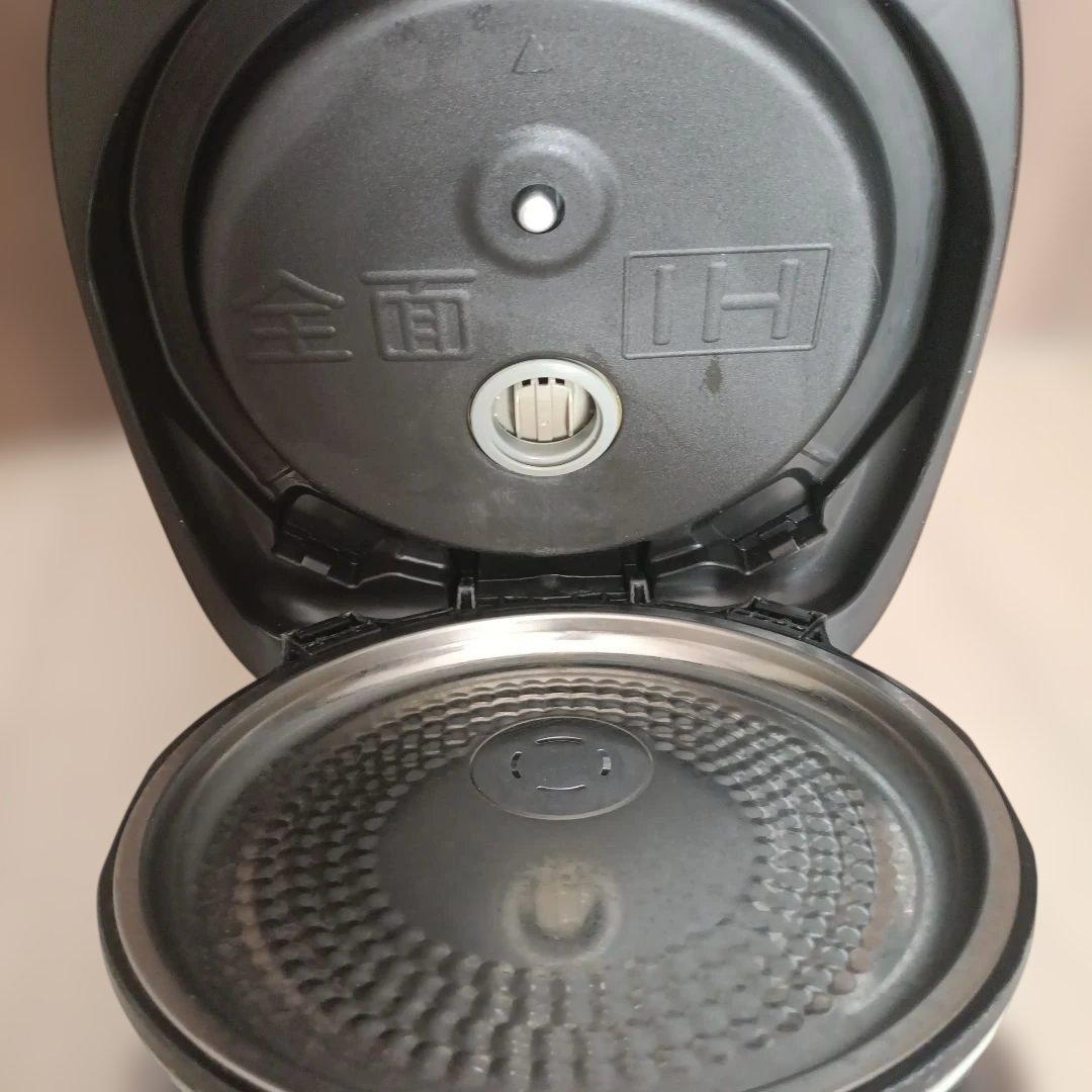 パナソニック SR-HX103 IH炊飯器 5.5合炊き 2014年製