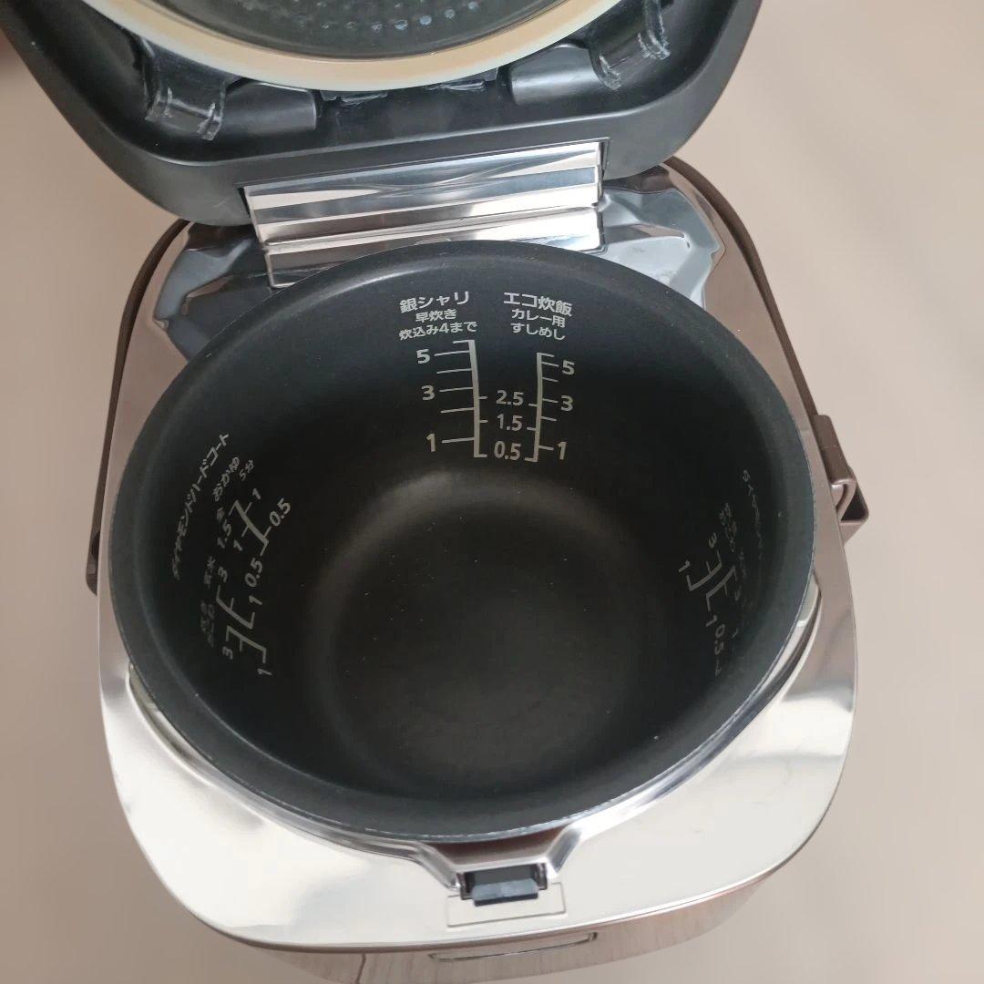 パナソニック SR-HX103 IH炊飯器 5.5合炊き 2014年製