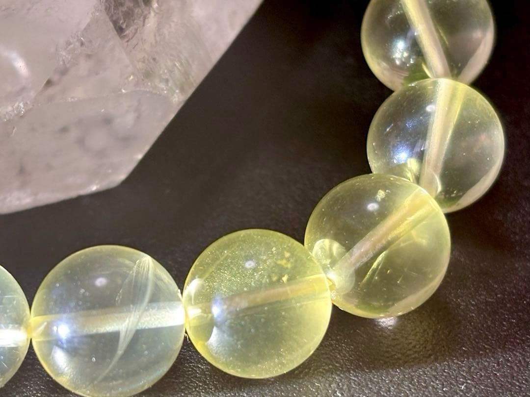 夢幻品質　永遠の力を宿した奇跡のクリスタル　幻のブルースターオウロベルデクォーツ