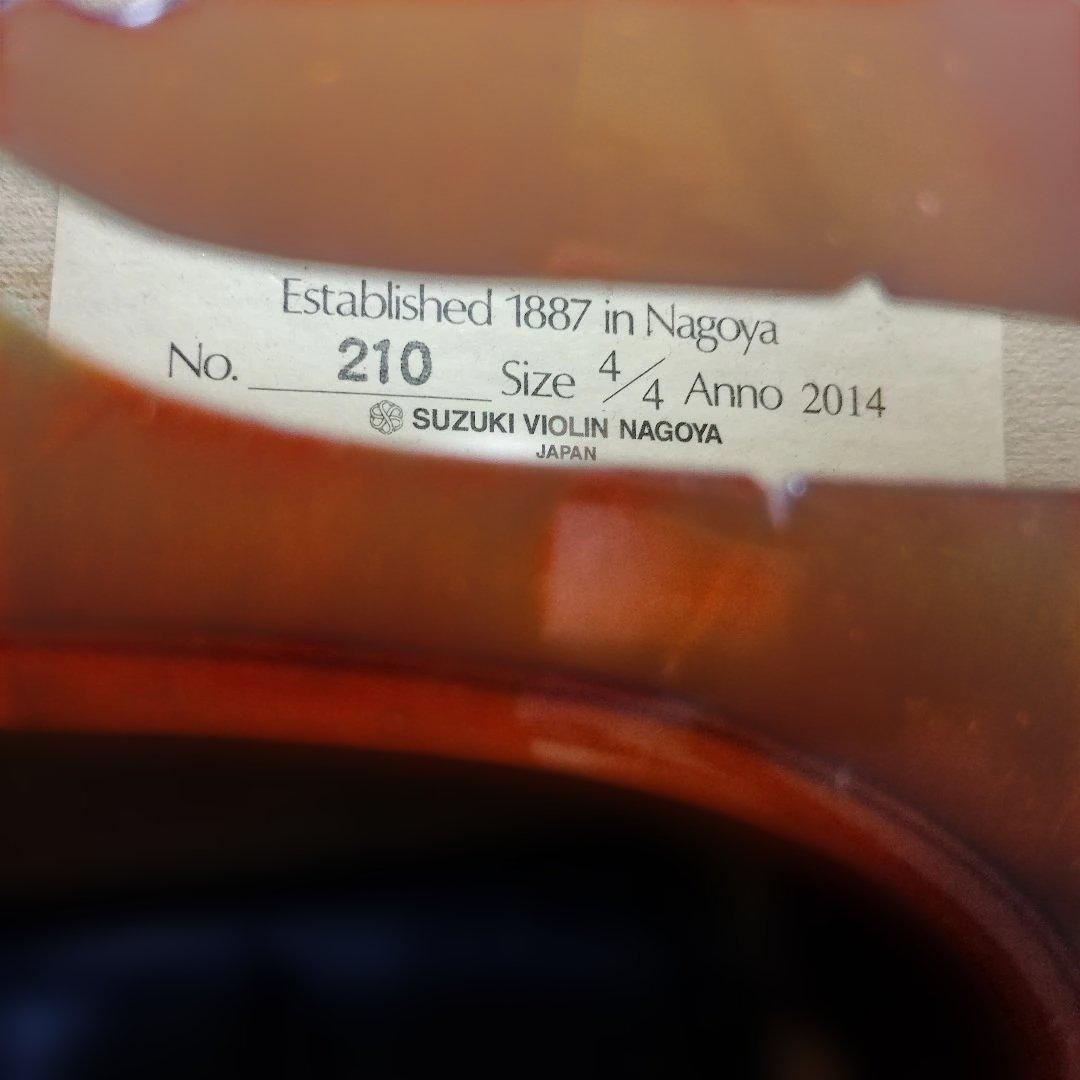 ♥お買い得品♥スズキバイオリン♥サイズ4/4♥品番210♥極美品♥弓ケ―ス松脂付
