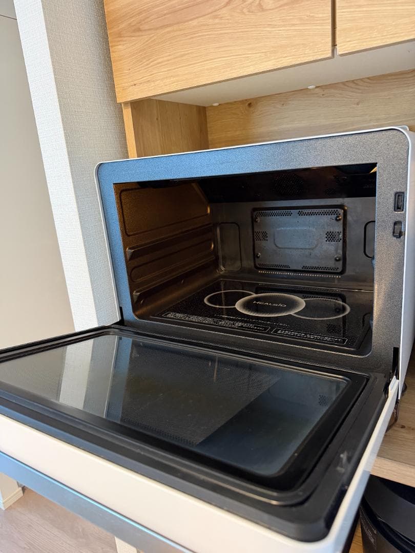 ヘルシオ ウォーターオーブン 洗浄掃除2段調理 AX-X10 ホワイト　脱油減塩