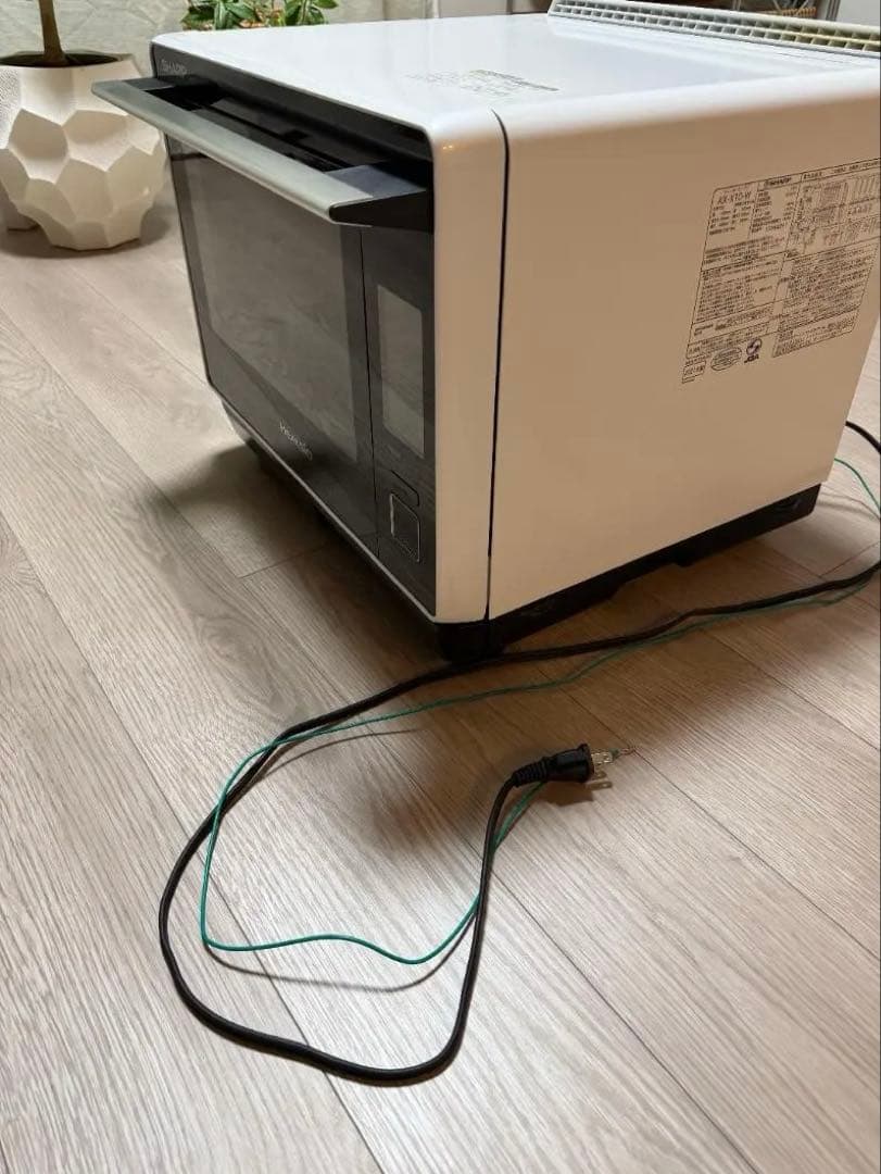 ヘルシオ ウォーターオーブン 洗浄掃除2段調理 AX-X10 ホワイト　脱油減塩