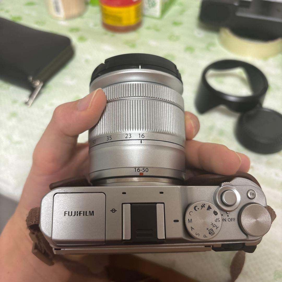 Fujifilm X-A3 ミラーレス一眼 本体とレンズセット