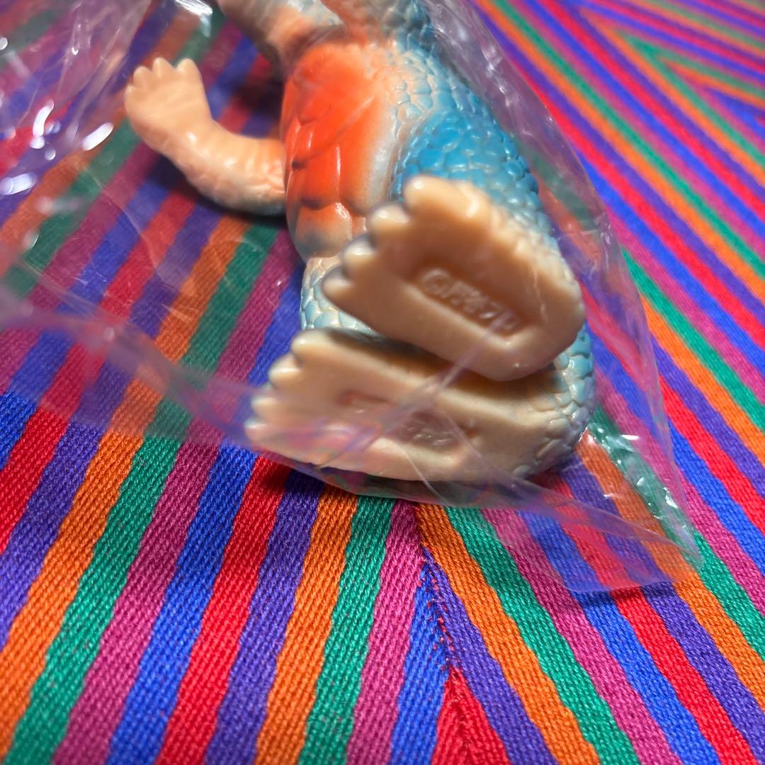 ブルマァク アーストロン　非売品　マルサン　怪獣パチ　無版権　パチソフビ