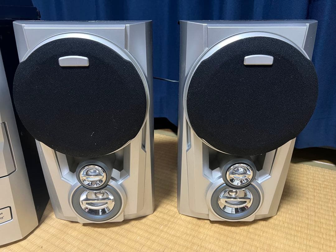 マルチコンポNEXT HF-638PE 3枚CD カセット　レコードプレーヤー