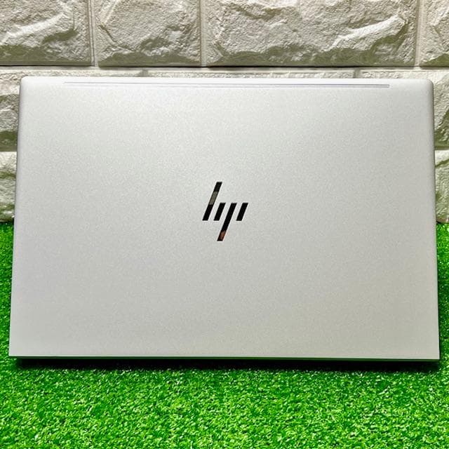 パン！EliteBook 630