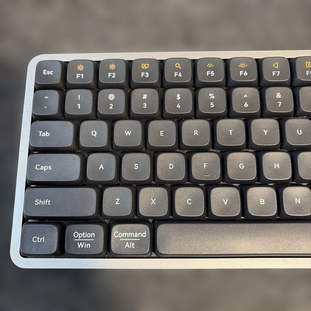 キーボード lofree flow100