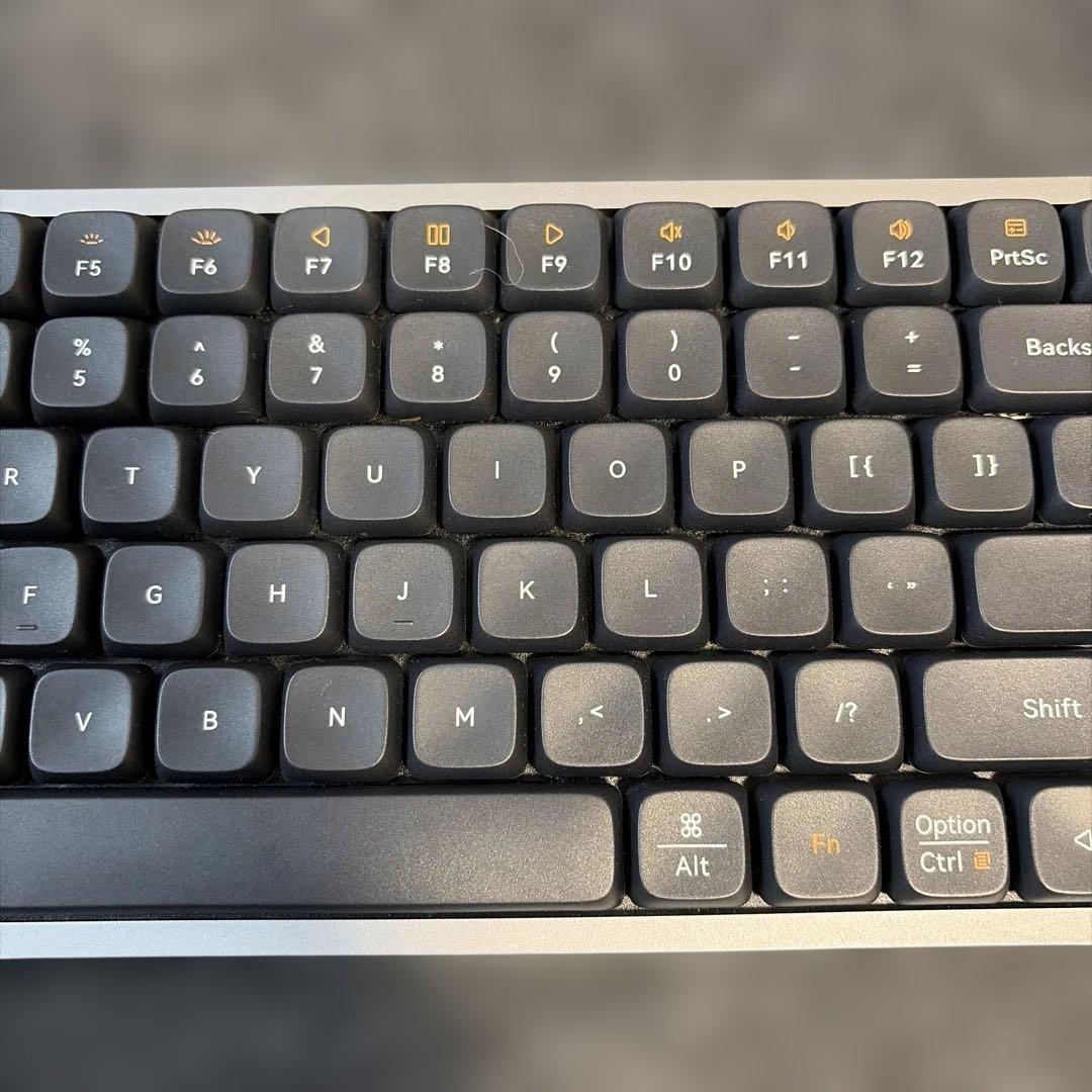 キーボード lofree flow100
