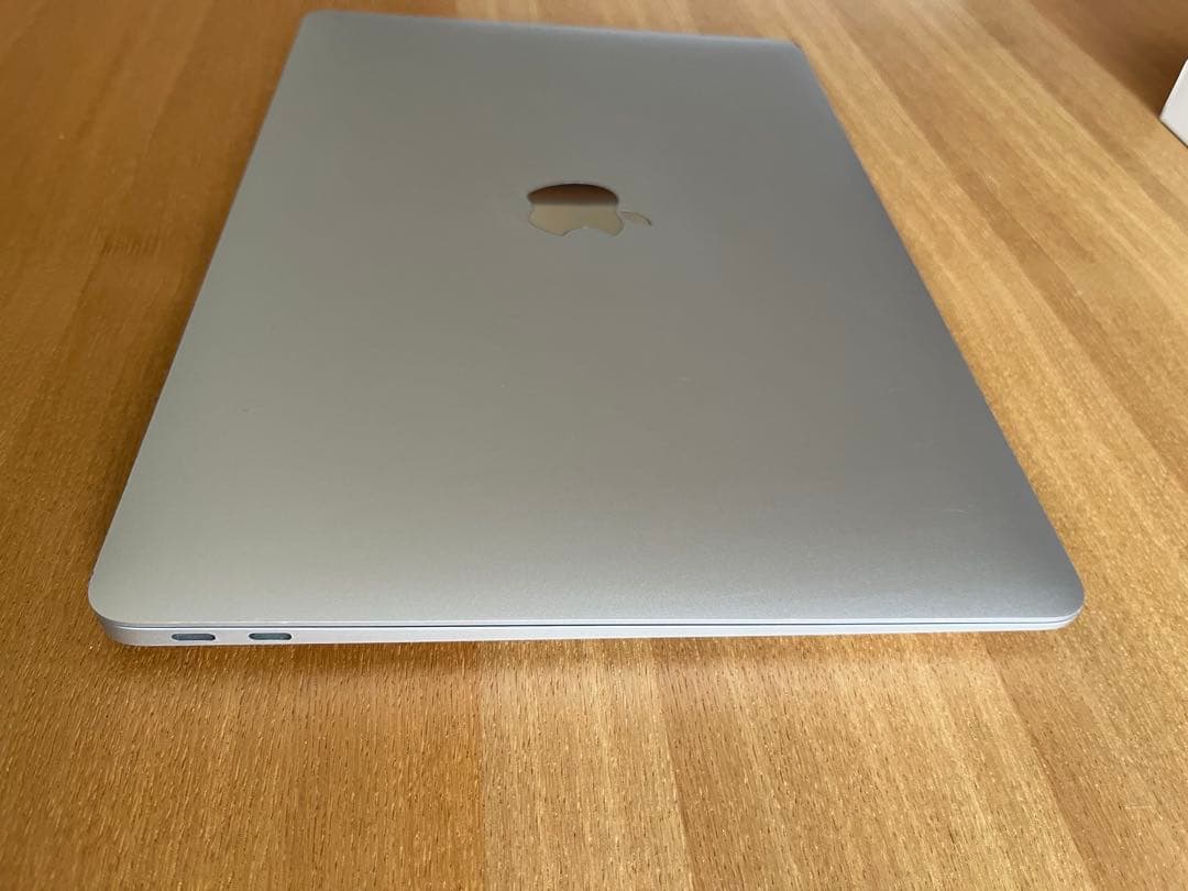 MacBook本体 Macbook Air 13-inch m1(2020) 16GB/256GB
