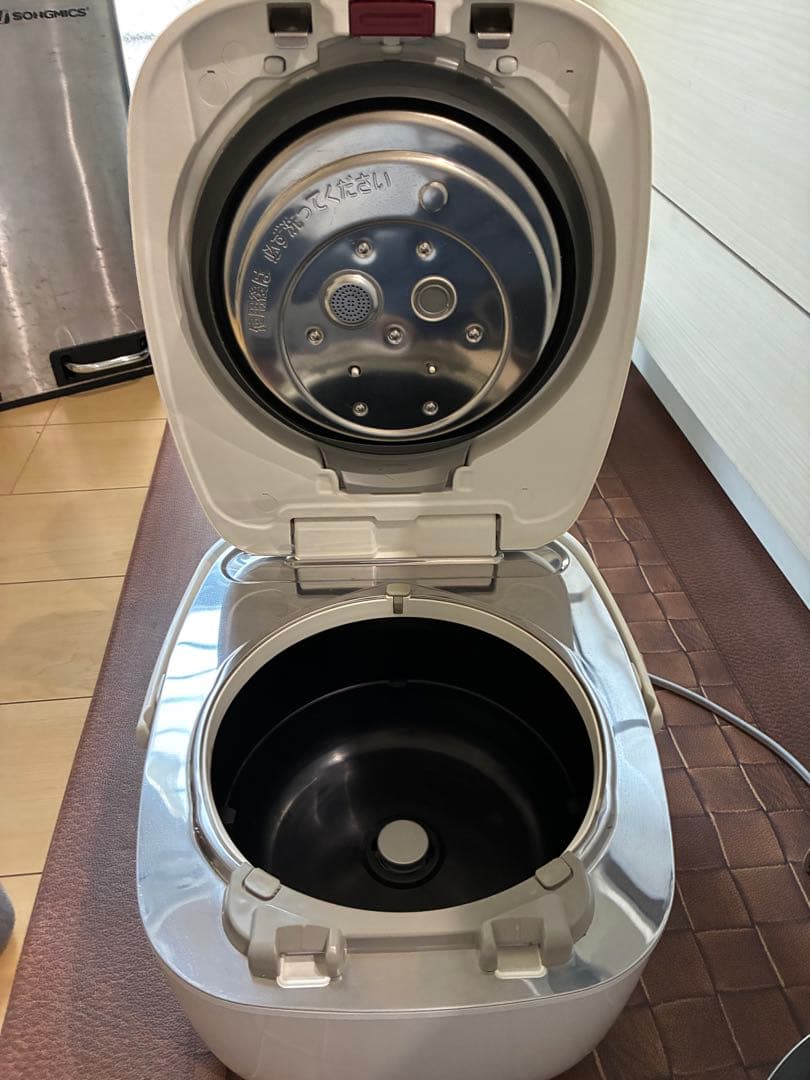 パナソニック　炊飯器 SR-PB10ES5 5.5合　圧力IH式炊飯器