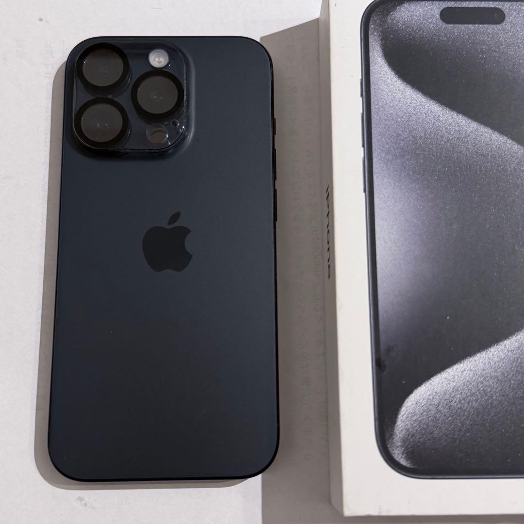 【美品】Apple iPhone15Pro ブルーチタニウム 本体256GB