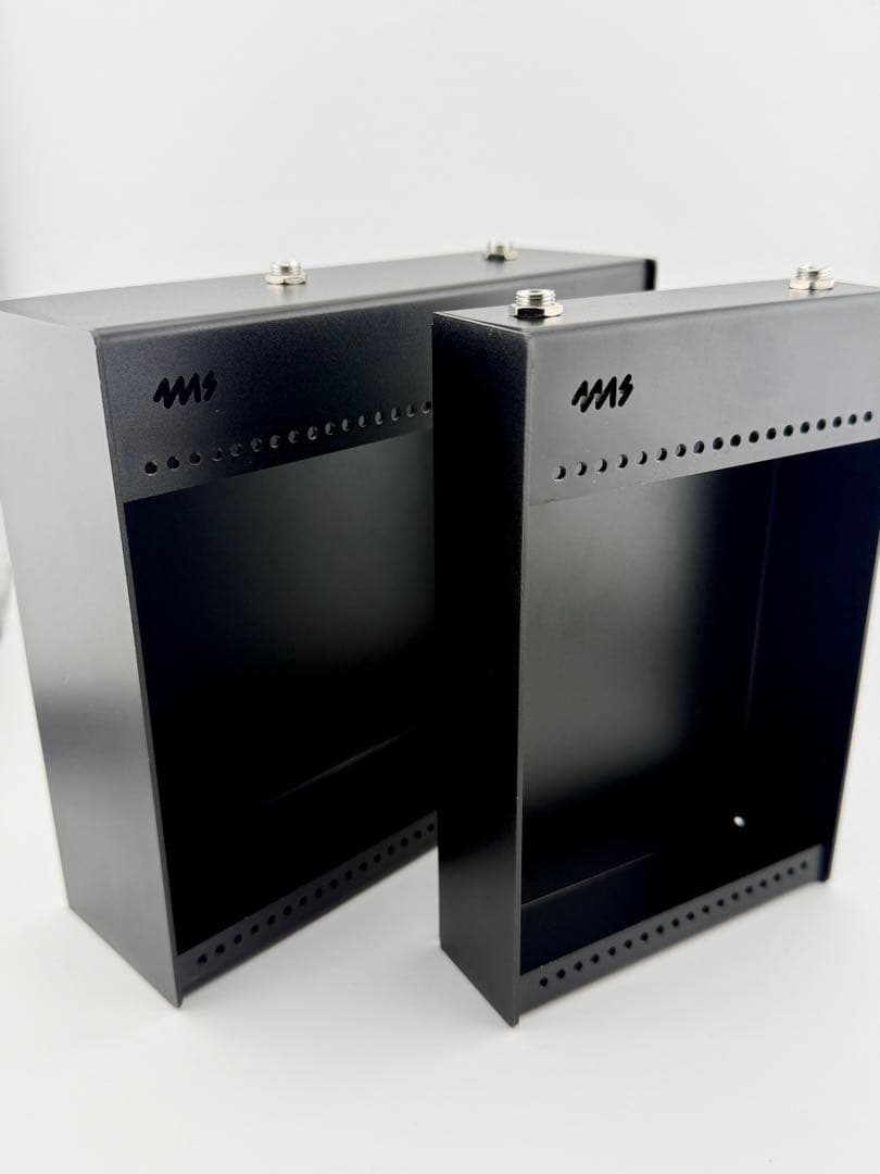 モジュラーシンセ　ユーロラックケース　4MS pod 34hp と20hp