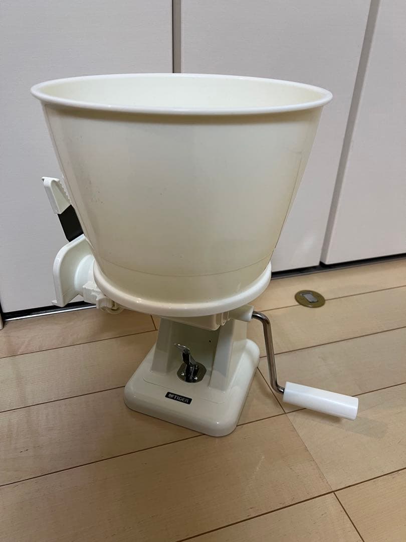 新品タイガー餅切り まる餅くん SMX-5401W イト TIGER 餅きり機