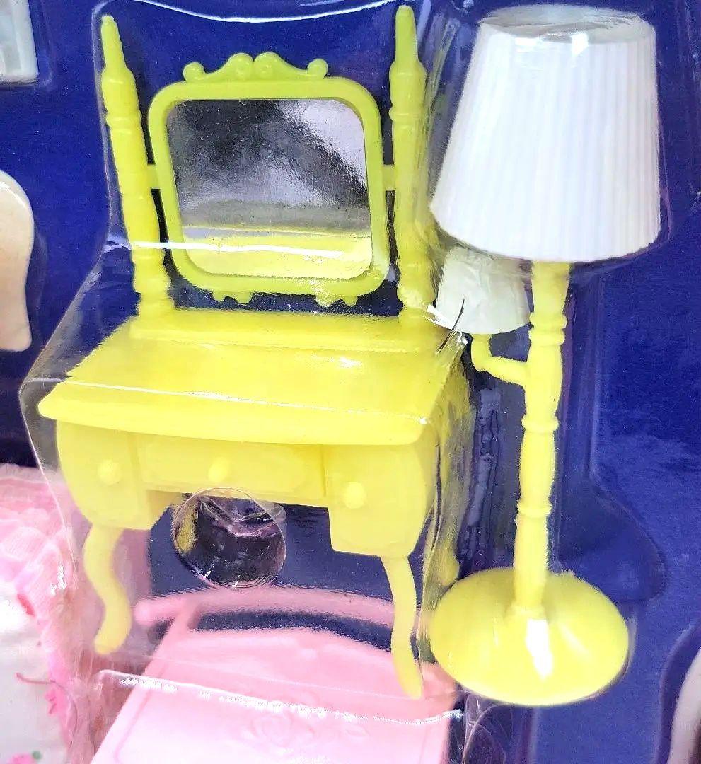 ■タカラ製【 チーちゃん 】チーちゃんのホームセット　デラックス