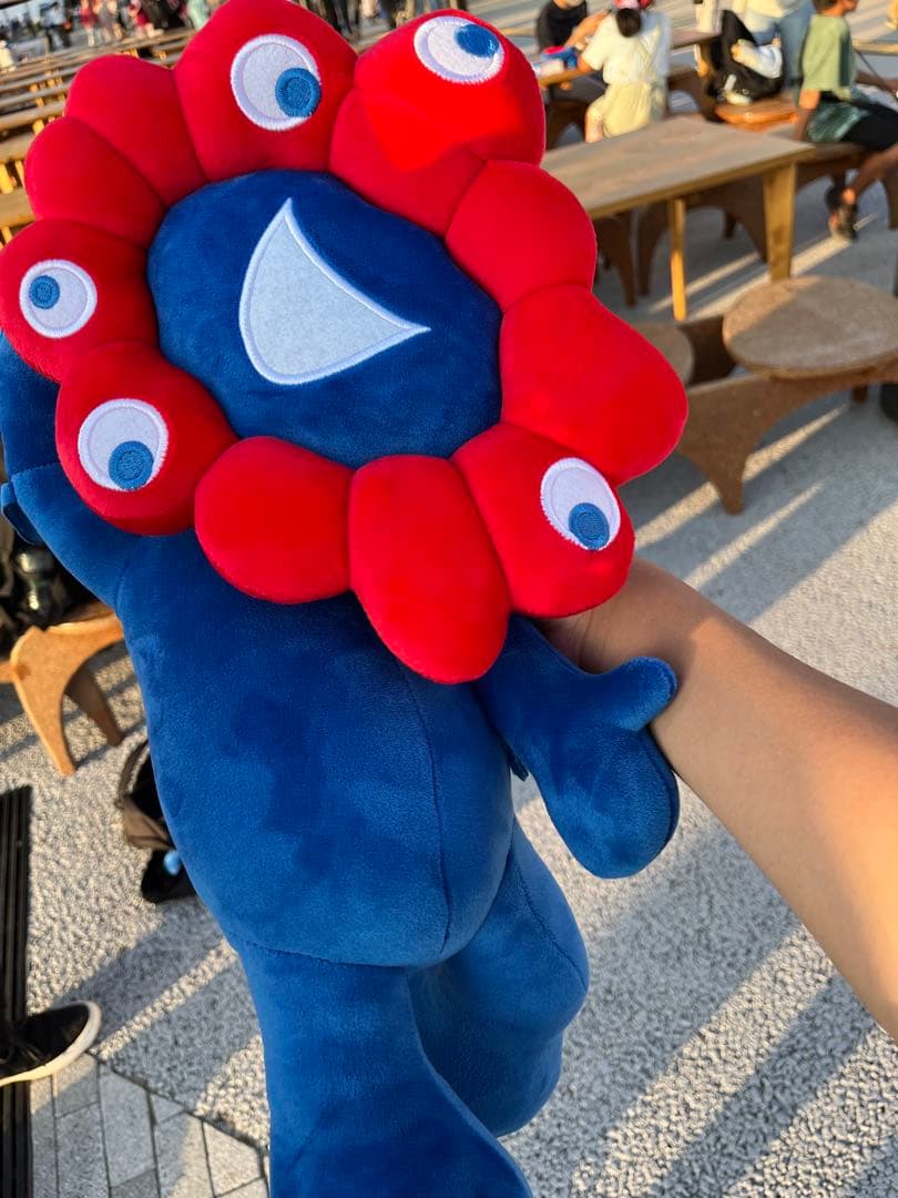 【限定】ミャクミャクぬいぐるみ