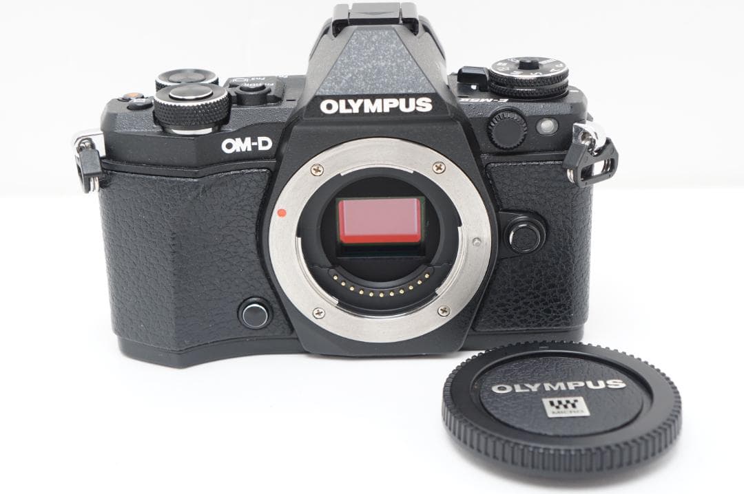 ＜ジャンク扱い＞ OM-D E-M5 MarkII ボディー