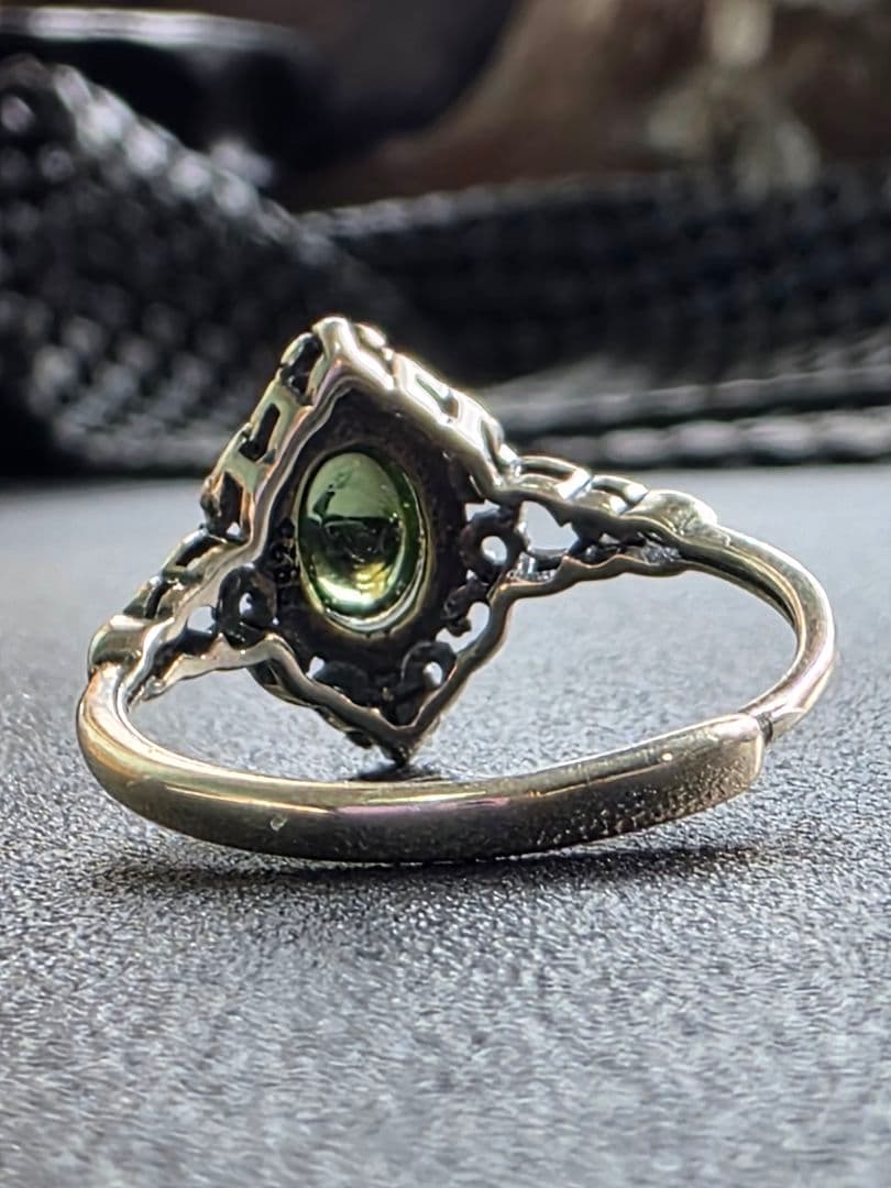 モルダバイト　リング　Silver925　フリーサイズ