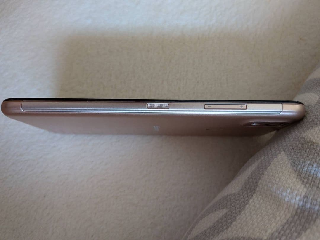 docomo 京セラ あんしんスマホ KY-51B ピンクゴールド