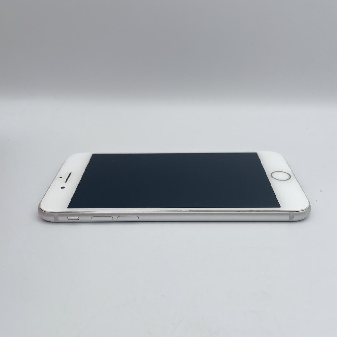 【美品】iPhone8 64GB SIMフリー シルバー