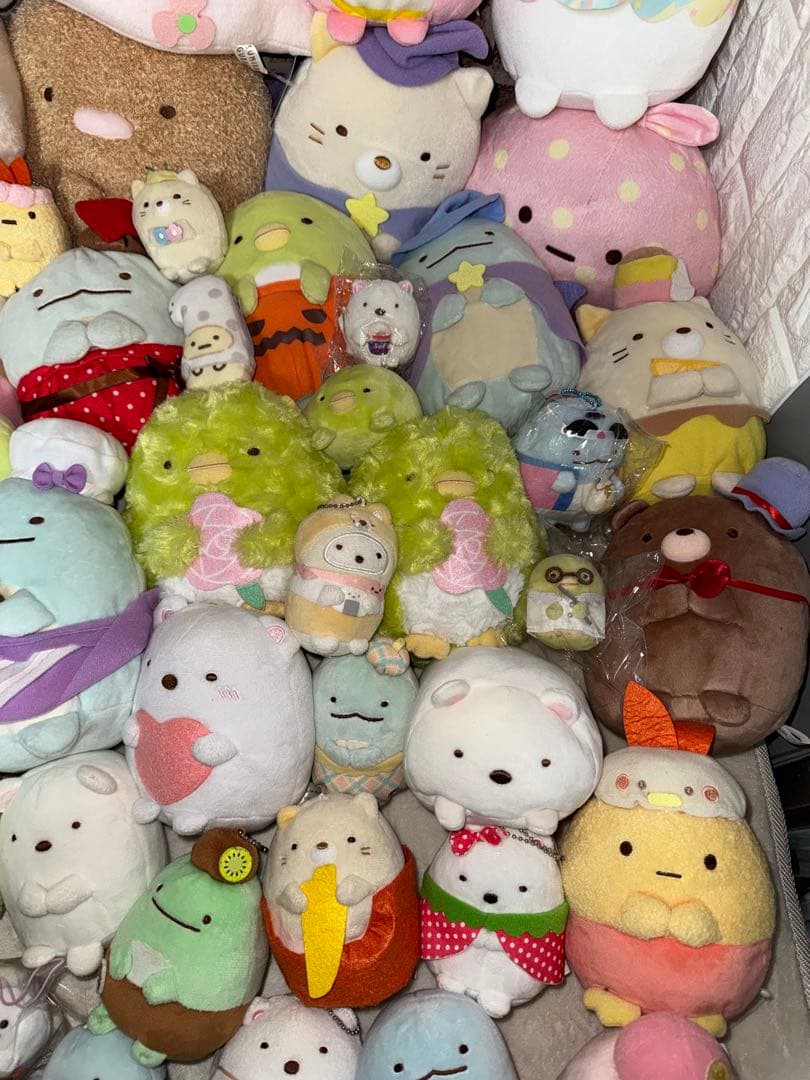 すみっこぐらし212体まとめて売り