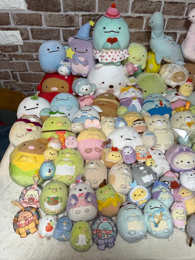 すみっこぐらし212体まとめて売り