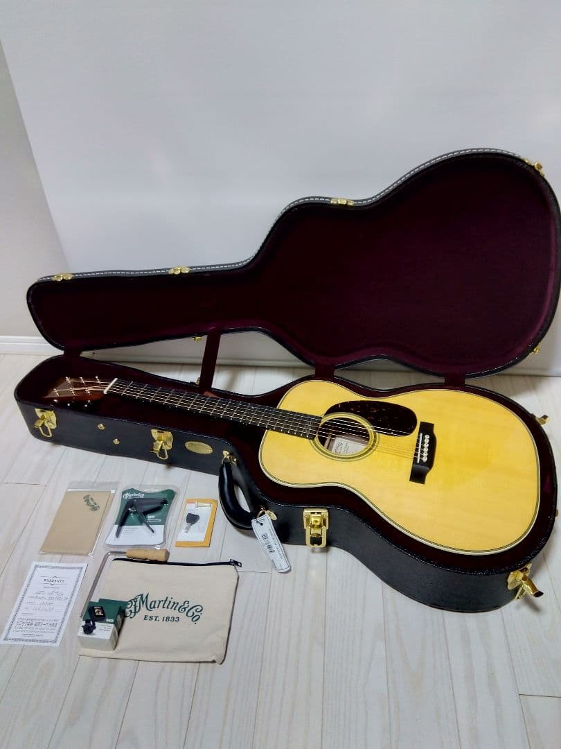 ギター Martin 000-28EC