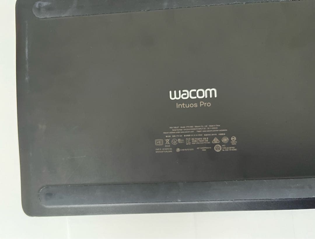 Wacom intuos pro PTH-660 セット