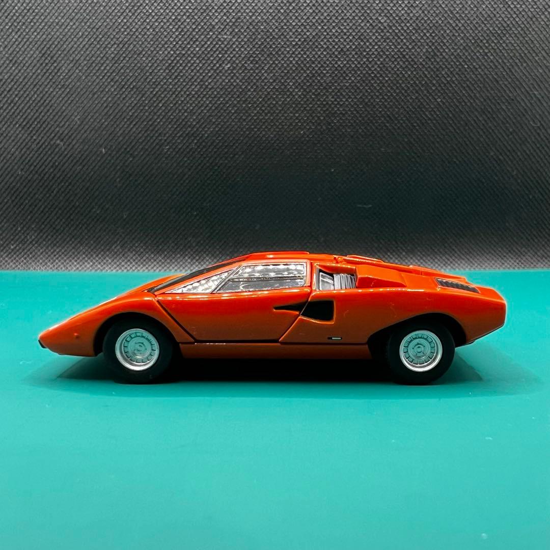カウンタックLP400 トミカリミテッドヴィンテージ ネオ　ランボルギーニ