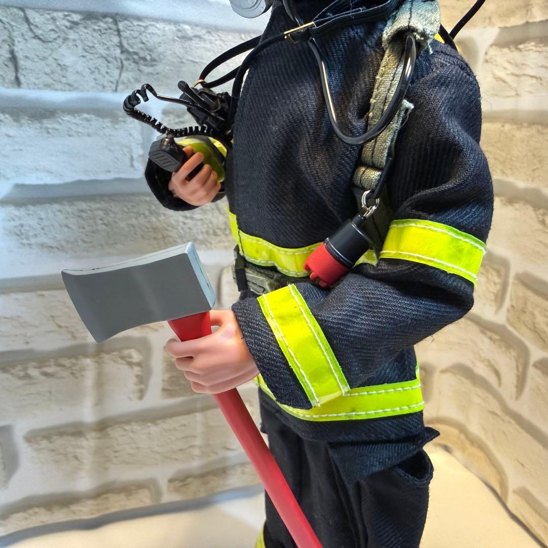 1/6 12インチ アメリカ ファイヤーマンカスタムフィギュア