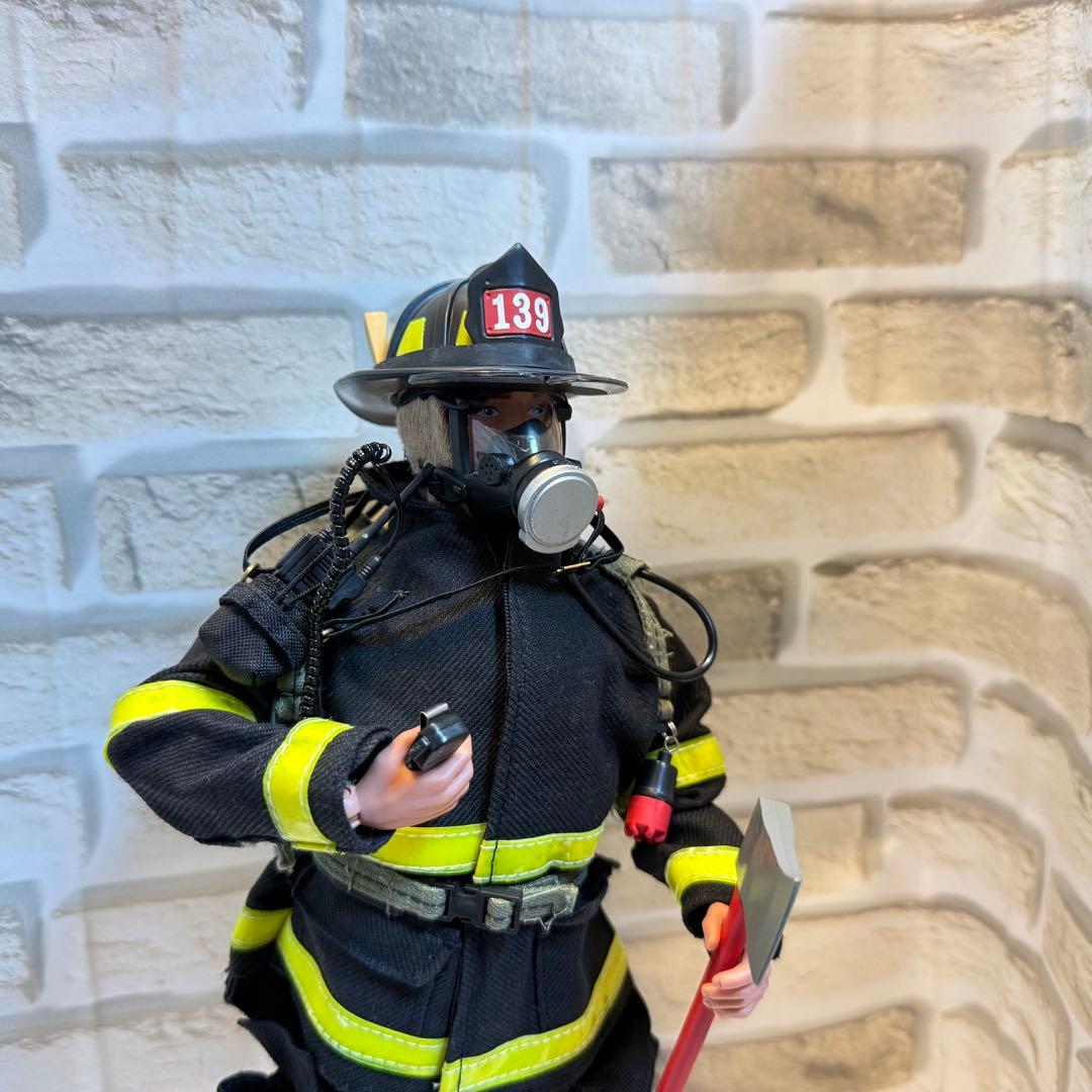 1/6 12インチ アメリカ ファイヤーマンカスタムフィギュア