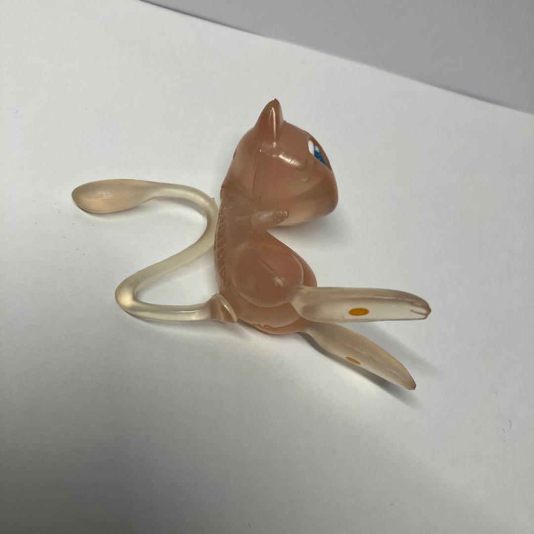 ポケモン　フィギュア　モンコレ　ミュウ　クリア