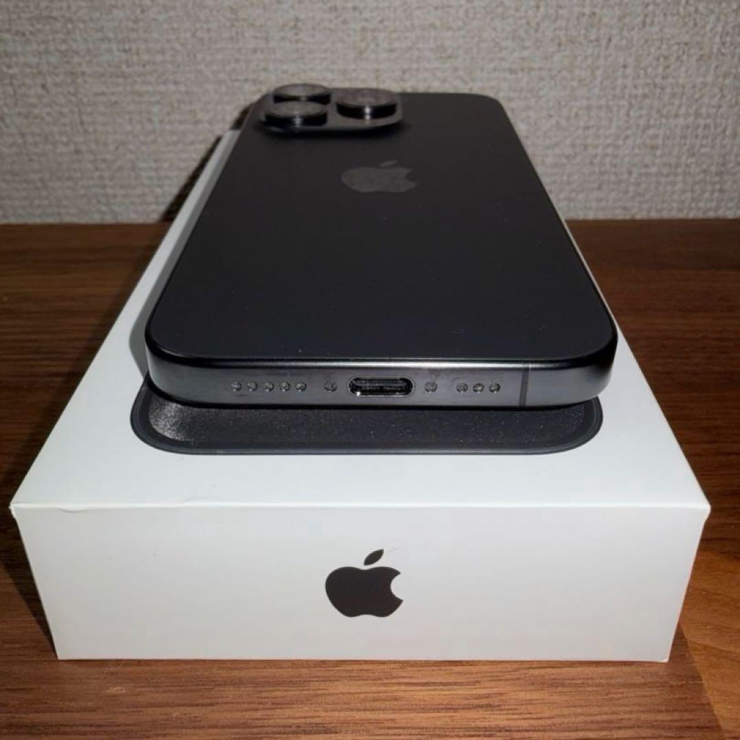 iPhone15Pro 128GB ブラックチタニウム【SIMフリー】