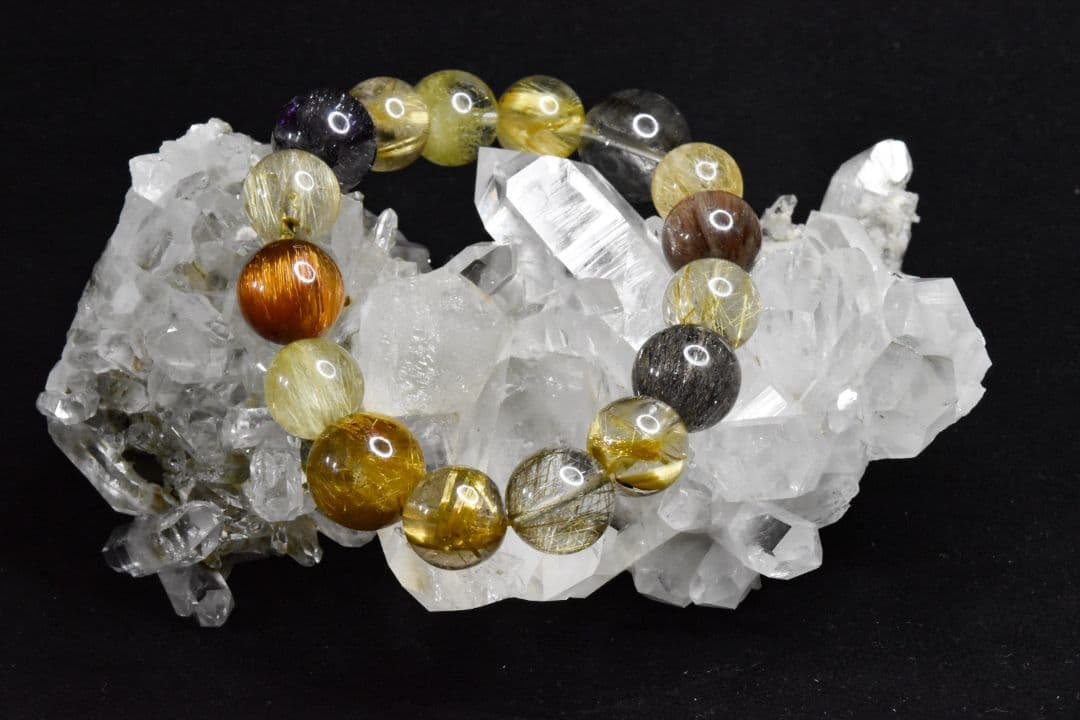 新産出！ パキスタン ナガール産 クリアクォーツクラスター1