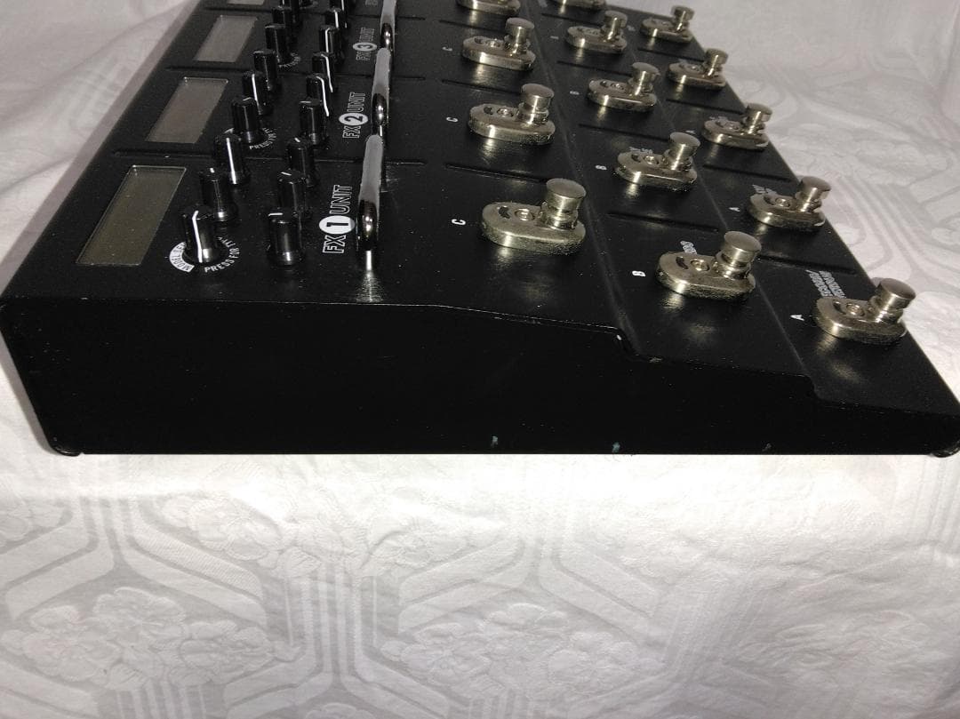 Line6 M13 STOMPBOX (動作確認済）