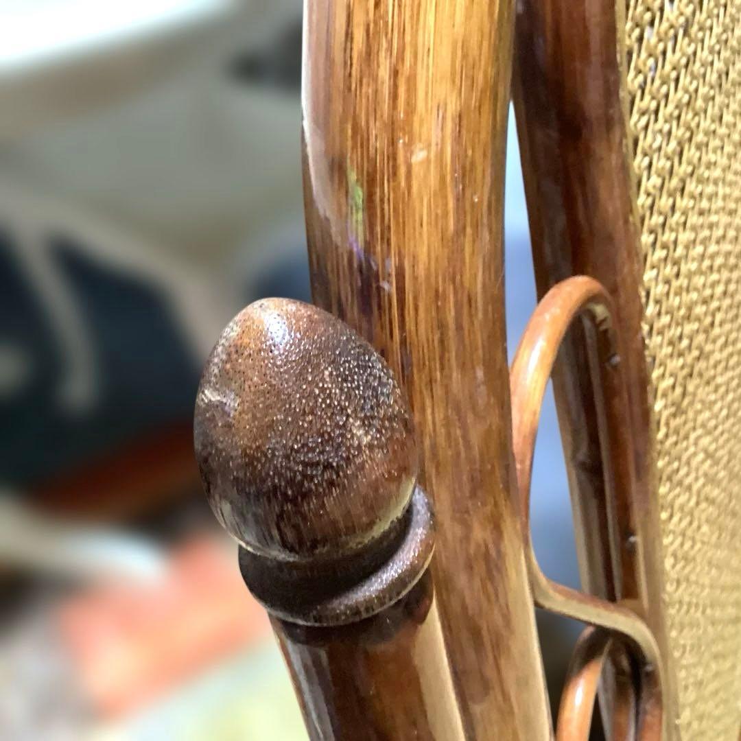 天然ラタン製　特大チェア　状態良好　重厚で細工の凝った作り