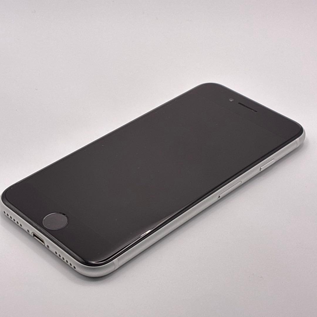 【バッテリー80%】SIMフリー iPhone SE第２世代 64GB ホワイト