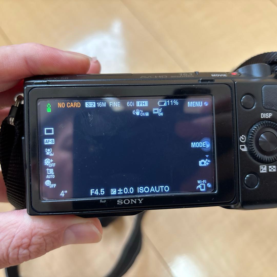 ミラーレスカメラ　SONYα NEX-5R