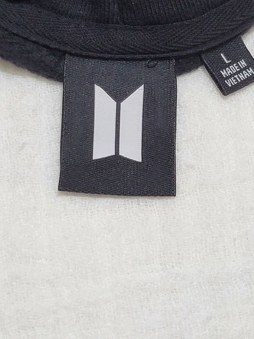 BTS MAP OF THE SOUL TOUR グッズ　フーディー VER.2